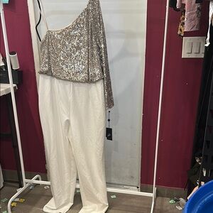 ADRIANNA PAPELL Jumpsuit in SILVER and White